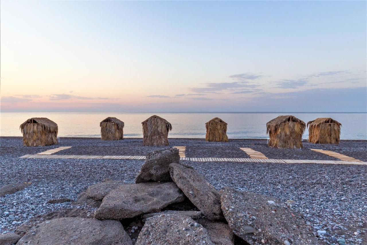 Eco Beach And Magic Garden Hotel Ґеннаді Екстер'єр фото